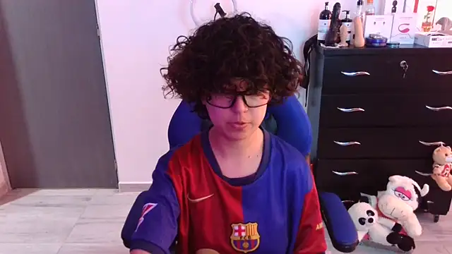 thomascooper7 online show from 2, 11, 2025