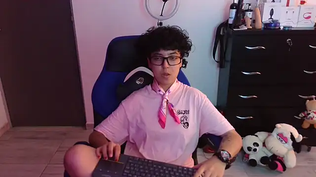 thomascooper7 online show from 4, 2, 2026