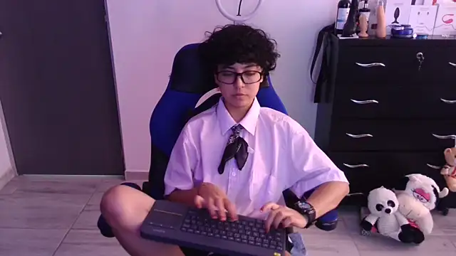 thomascooper7 online show from 23, 2, 2026