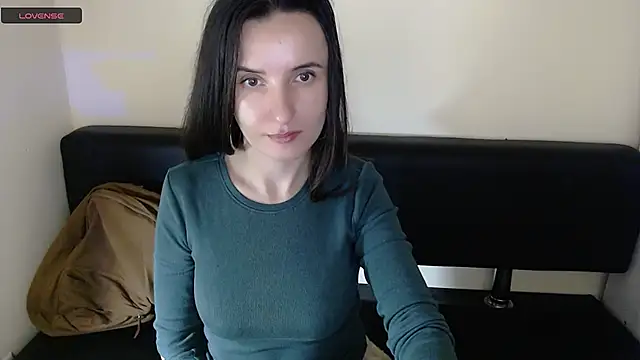 Snapshot of LaimaV_ chatting on 8, 12, 2024 LaimaV online show from 8, 12, 2024