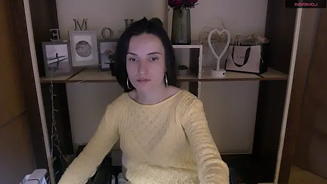 Snapshot of LaimaV_ chatting on 9, 12, 2024 LaimaV online show from 9, 12, 2024