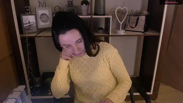 Snapshot of LaimaV_ chatting on 9, 12, 2024 LaimaV online show from 9, 12, 2024