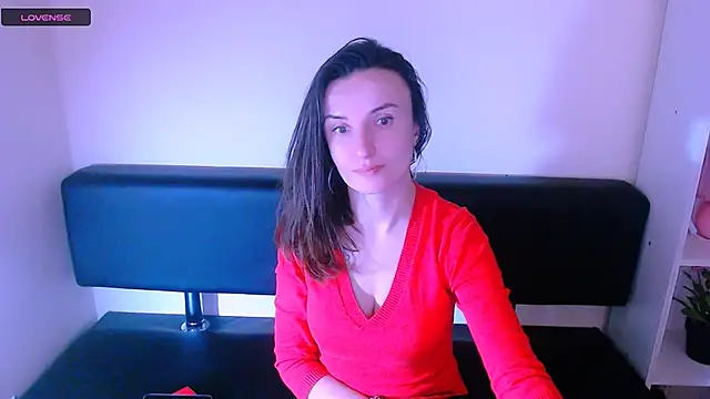 Snapshot of LaimaV_ chatting on 12, 12, 2024 LaimaV online show from 12, 12, 2024