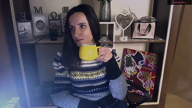 Snapshot of LaimaV_ chatting on 15, 12, 2024 LaimaV online show from 15, 12, 2024