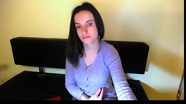 Snapshot of LaimaV_ chatting on 23, 12, 2024 LaimaV online show from 23, 12, 2024