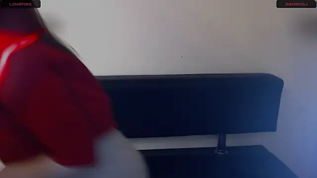 LaimaV  online show from 6, 3, 2026