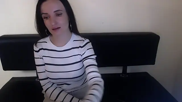 LaimaV  online show from 14, 3, 2026