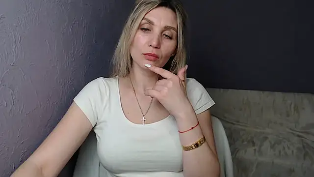  sexy lady online show from 25, 2, 2025