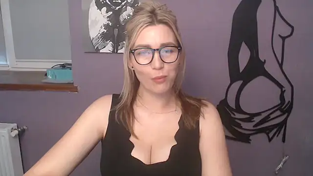 Snapshot of _sexy_lady chatting on 27, 5, 2026 sexy lady online show from 27, 5, 2026