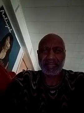 Snapshot of yasohw chatting on 4, 12, 2025 yasohw online show from 4, 12, 2025