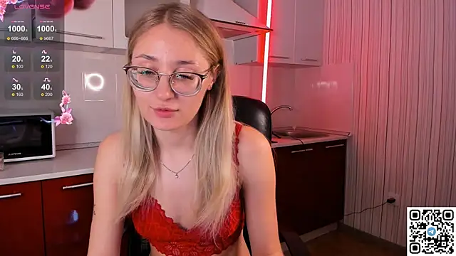 Snapshot of LivyyBossom chatting on 15, 12, 2024 LivyyBossom online show from 15, 12, 2024