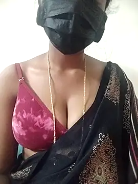 Snapshot of Jyotilakshmi chatting on 19, 4, 2026 Jyotilakshmi online show from 19, 4, 2026