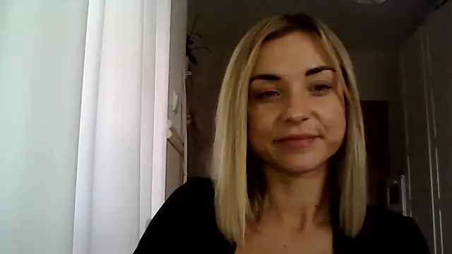 Snapshot of ashley_xlove chatting on 3, 12, 2024 ashley xlove online show from 3, 12, 2024