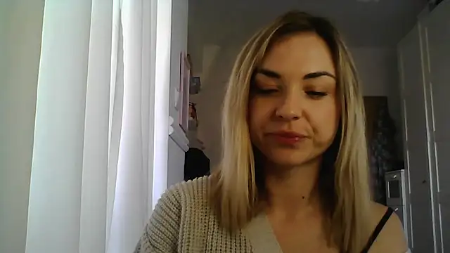 Snapshot of ashley_xlove chatting on 12, 3, 2025 ashley xlove online show from 12, 3, 2025