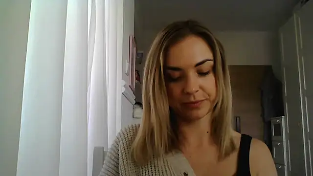 Snapshot of ashley_xlove chatting on 17, 3, 2025 ashley xlove online show from 17, 3, 2025