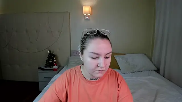 Debbie Taylor online show from 24, 12, 2024