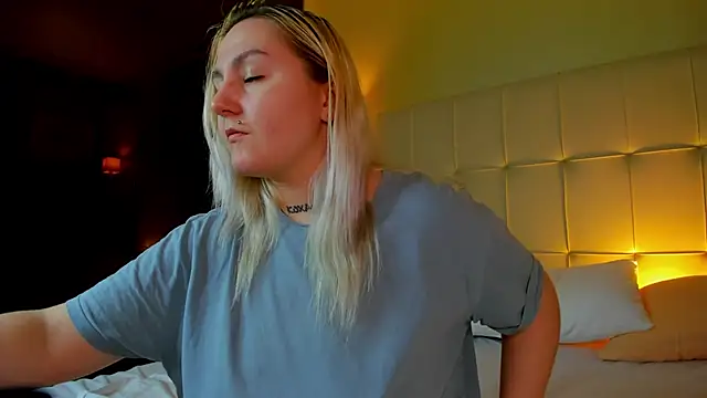 Debbie Taylor online show from 6, 10, 2025