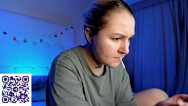 Debbie Taylor online show from 5, 11, 2025