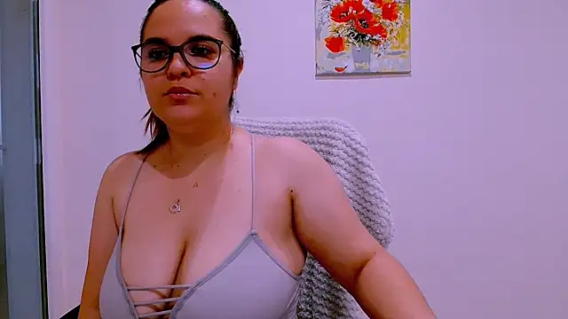 Ella-Diamond online show from 22, 7, 2026