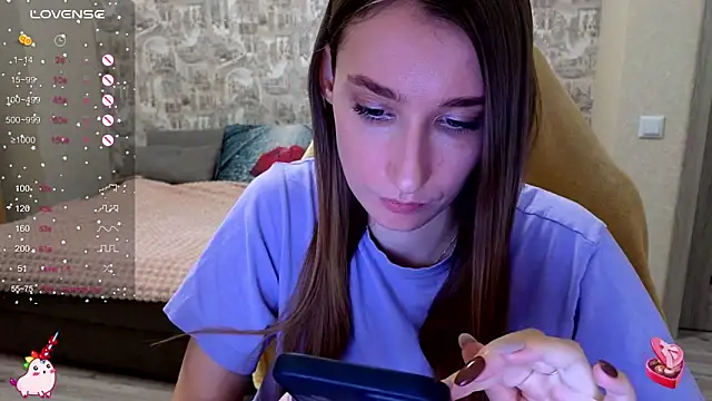 Snapshot of beril_kiss- chatting on 26, 11, 2025 beril kiss- online show from 26, 11, 2025