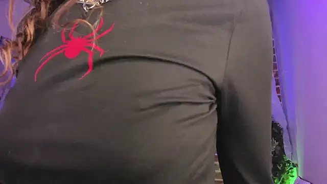 Sapphire Venuss online show from 19, 10, 2025