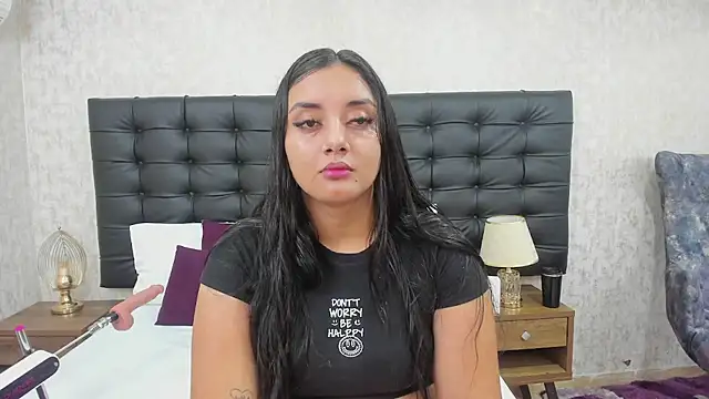 Snapshot of AmaliaDalton chatting on 1, 2, 2025 AmaliaDalton online show from 1, 2, 2025