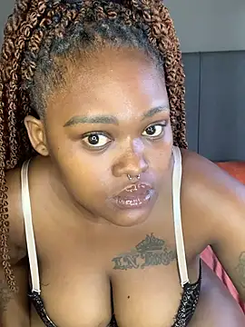 Snapshot of ThickPearlx23 chatting on 7, 3, 2026 ThickPearlx23 online show from 7, 3, 2026