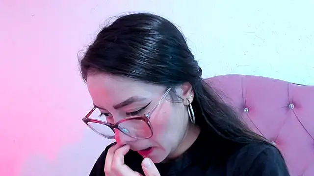 Snapshot of teffy_lee chatting on 5, 12, 2024 teffy lee online show from 5, 12, 2024