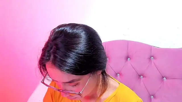 Snapshot of teffy_lee chatting on 13, 12, 2024 teffy lee online show from 13, 12, 2024