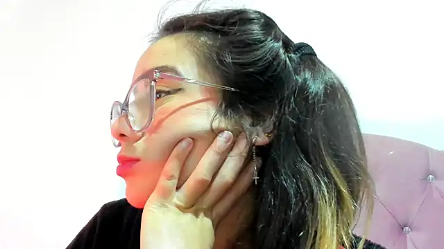 Snapshot of teffy_lee chatting on 3, 1, 2025 teffy lee online show from 3, 1, 2025