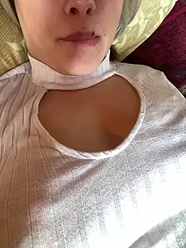 Snapshot of 69Laura696 chatting on 22, 2, 2025 69Laura696 online show from 22, 2, 2025