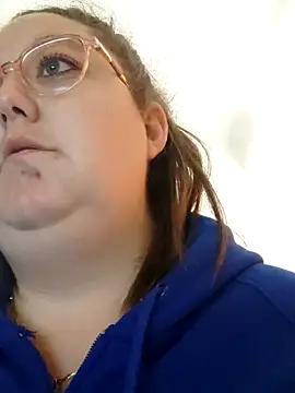 Snapshot of Chloee_ep chatting on 14, 2, 2025 Chloee ep online show from 14, 2, 2025