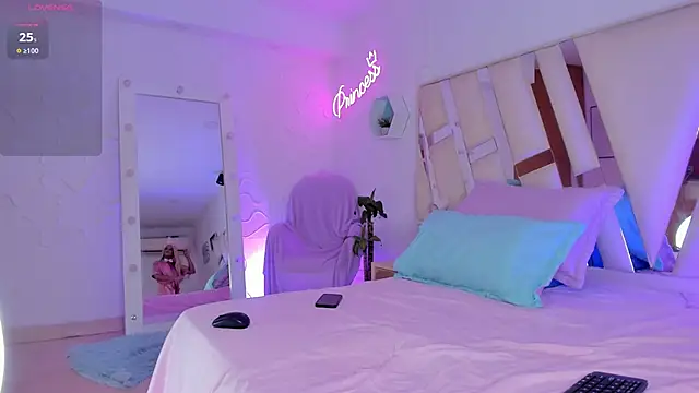 EthanCollens online show from 25, 10, 2025