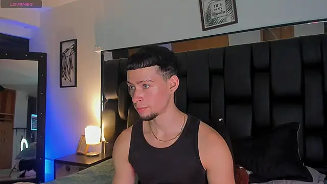 Snapshot of JadeSmiith_ chatting on 17, 9, 2025 JadeSmiith online show from 17, 9, 2025