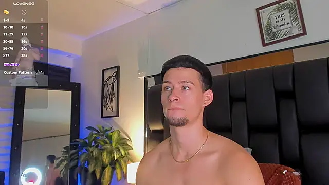 Snapshot of JadeSmiith_ chatting on 25, 9, 2025 JadeSmiith online show from 25, 9, 2025