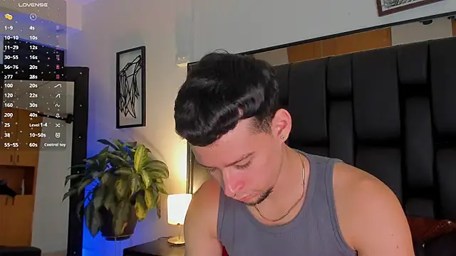 Snapshot of JadeSmiith_ chatting on 29, 9, 2025 JadeSmiith online show from 29, 9, 2025