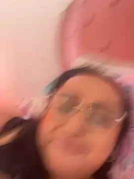 Snapshot of Gia_Nahomi chatting on 10, 3, 2025 Gia Nahomi online show from 10, 3, 2025