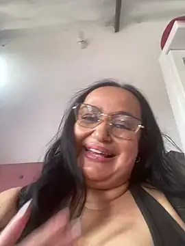 Snapshot of Gia_Nahomi chatting on 13, 3, 2025 Gia Nahomi online show from 13, 3, 2025