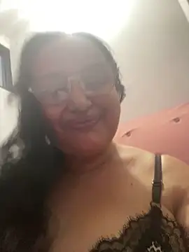 Snapshot of Gia_Nahomi chatting on 15, 3, 2025 Gia Nahomi online show from 15, 3, 2025