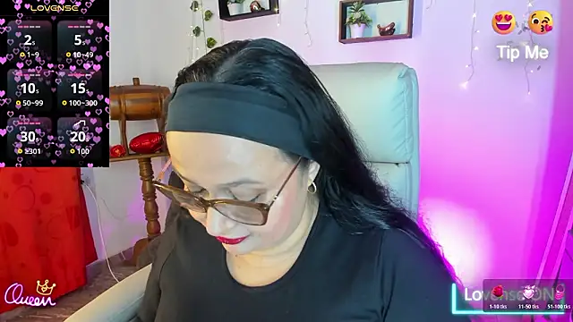 Gia Nahomi online show from 27, 3, 2026