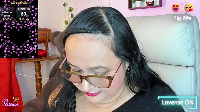Snapshot of Gia_Nahomi chatting on 25, 4, 2026 Gia Nahomi online show from 25, 4, 2026