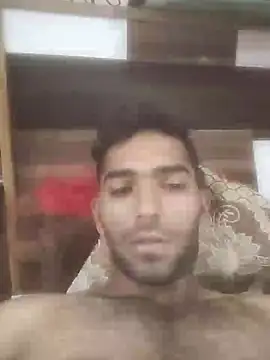 Snapshot of loganwollf chatting on 6, 1, 2025 loganwollf online show from 6, 1, 2025