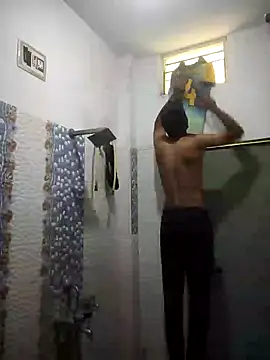 Snapshot of loganwollf chatting on 26, 1, 2025 loganwollf online show from 26, 1, 2025