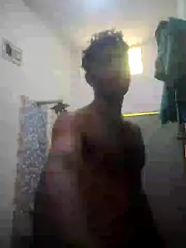 Snapshot of loganwollf chatting on 11, 2, 2025 loganwollf online show from 11, 2, 2025