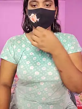 Hot Maleka online show from 4, 10, 2025