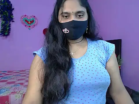 Hot Maleka online show from 4, 4, 2026