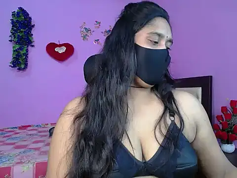 Hot Maleka online show from 18, 4, 2026