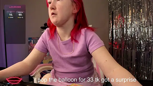 Snapshot of Sara_Robinson chatting on 30, 12, 2024 Sara Robinson online show from 30, 12, 2024