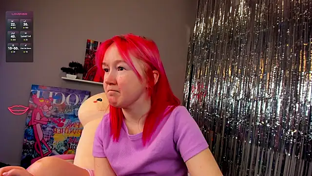 Snapshot of Sara_Robinson chatting on 3, 1, 2025 Sara Robinson online show from 3, 1, 2025