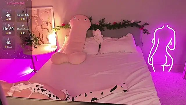 Snapshot of Sara_Robinson chatting on 20, 1, 2025 Sara Robinson online show from 20, 1, 2025